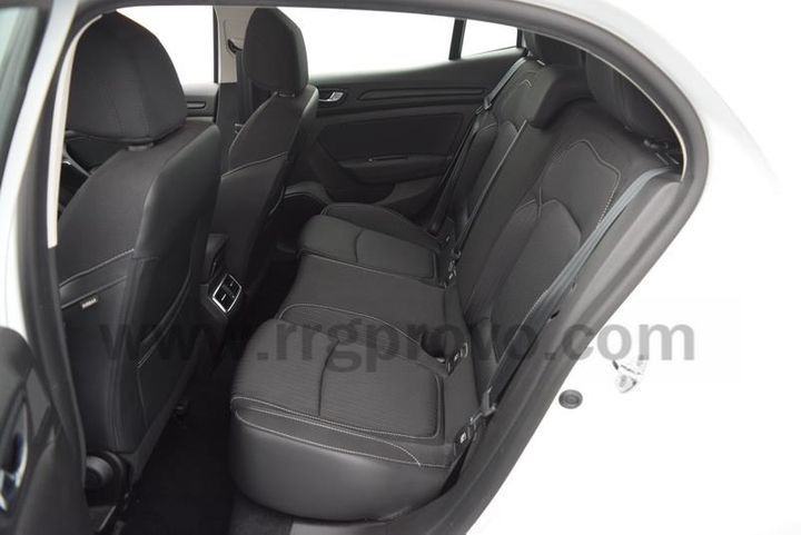 Photo 4 VIN: VF1RFB00862574701 - RENAULT MEGANE BERLINE 