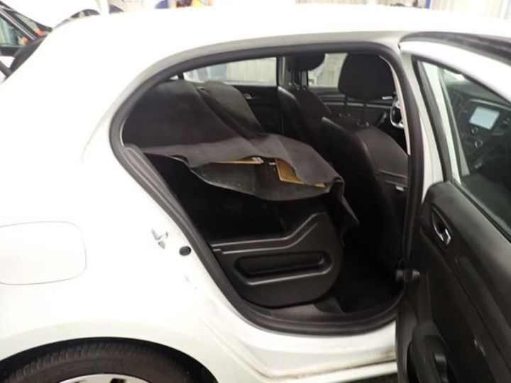 Photo 6 VIN: VF1RFB00957398310 - RENAULT MEGANE 5P SOCIETE (2 SEATS) 