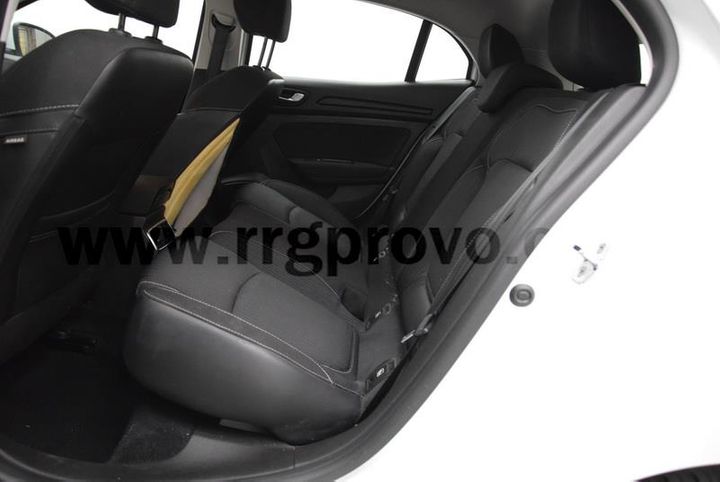 Photo 4 VIN: VF1RFB00961317844 - RENAULT MEGANE BERLINE 