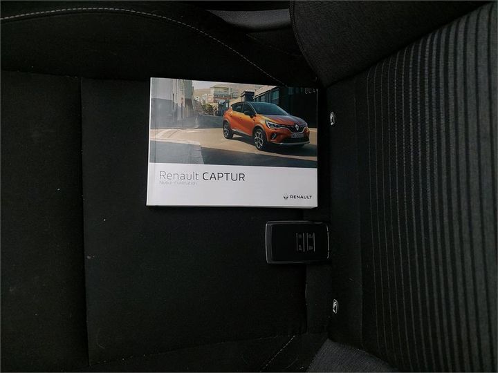 Photo 9 VIN: VF1RJB00X66141114 - RENAULT CAPTUR 