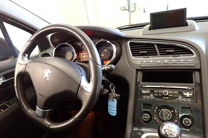 Photo 10 VIN: VF30EAHXMGS085886 - PEUGEOT 5008 