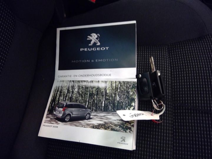 Photo 17 VIN: VF30EBHZMFS229322 - PEUGEOT 5008 