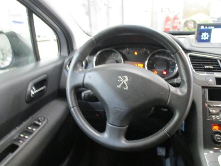 Photo 12 VIN: VF30EBHZTGS124750 - PEUGEOT 5008 7S 