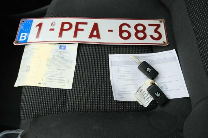 Photo 4 VIN: VF30EBHZTGS125131 - PEUGEOT 5008 &#3910 