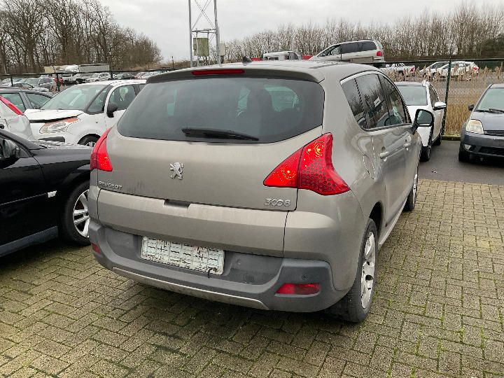 Photo 2 VIN: VF30U9HR8BS297844 - PEUGEOT 3008 SUV 