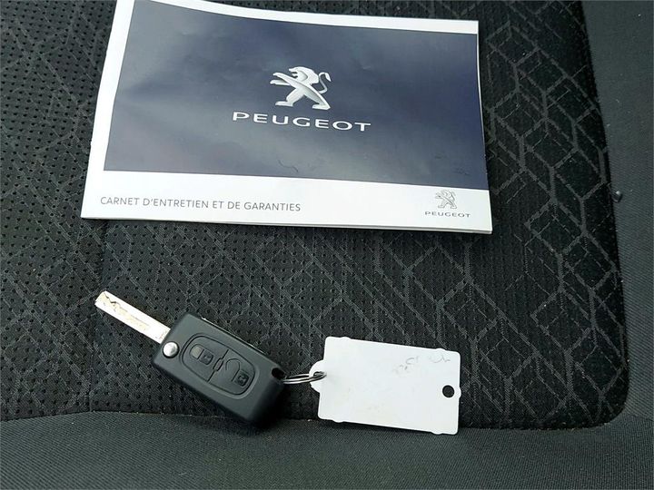 Photo 9 VIN: VF30UBHZTGS052665 - PEUGEOT 3008 