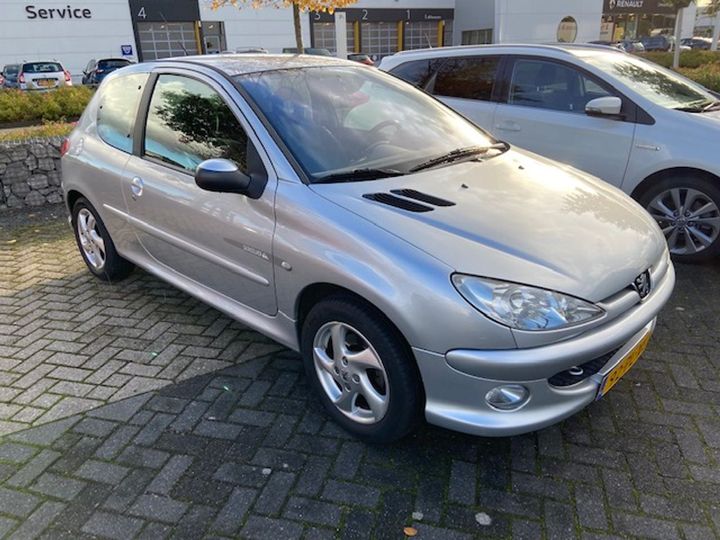 Photo 4 VIN: VF32HKFUF44111592 - PEUGEOT 206 