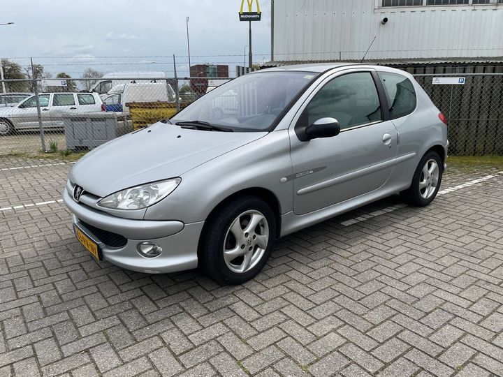 Photo 1 VIN: VF32HNFUA44451413 - PEUGEOT 206 