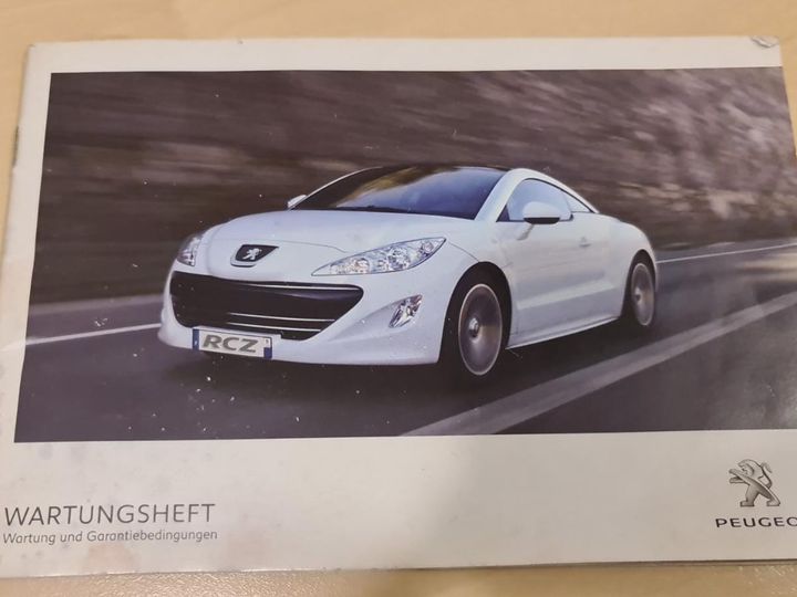 Photo 8 VIN: VF34J5FV8BP010016 - PEUGEOT RCZ 