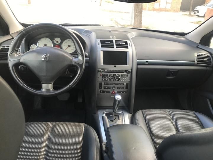 Photo 12 VIN: VF36DRHRJ21408842 - PEUGEOT 407 CITY CAR 