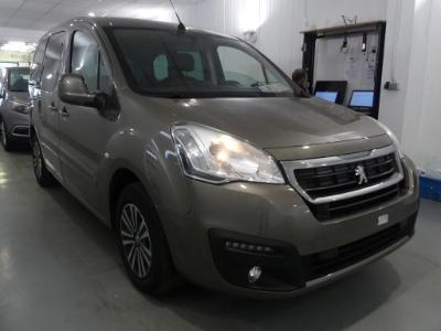 Photo 2 VIN: VF37JBHY6GJ712896 - PEUGEOT PARTNER TEPEE 2PLC DIESEL - 2015 