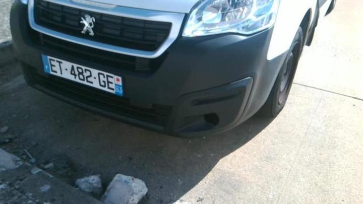 Photo 15 VIN: VF37MBHY6HJ894535 - PEUGEOT PARTNER CABINE APPROFONDIE 