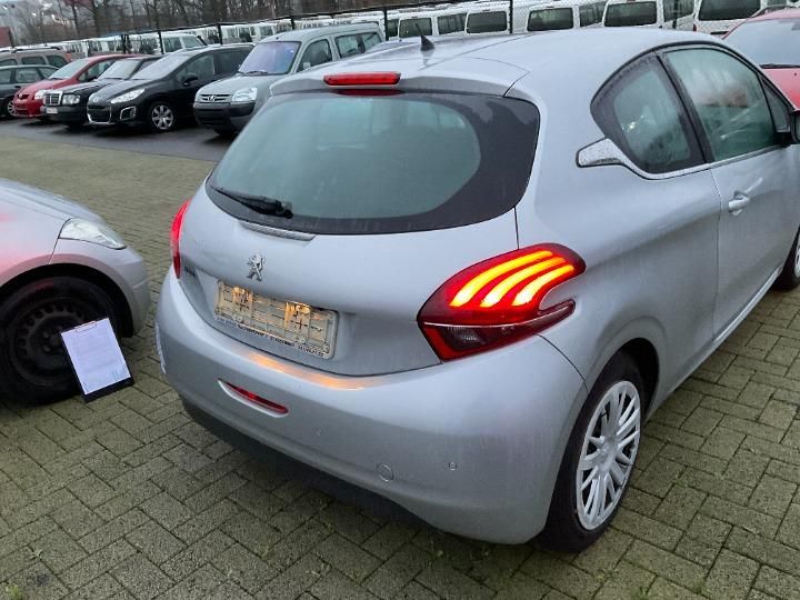 Photo 26 VIN: VF3CAHNZTFT201843 - PEUGEOT 208 HATCHBACK 