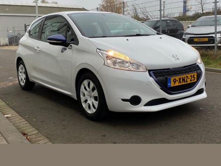 Photo 4 VIN: VF3CAZMZ0ET104713 - PEUGEOT 208 