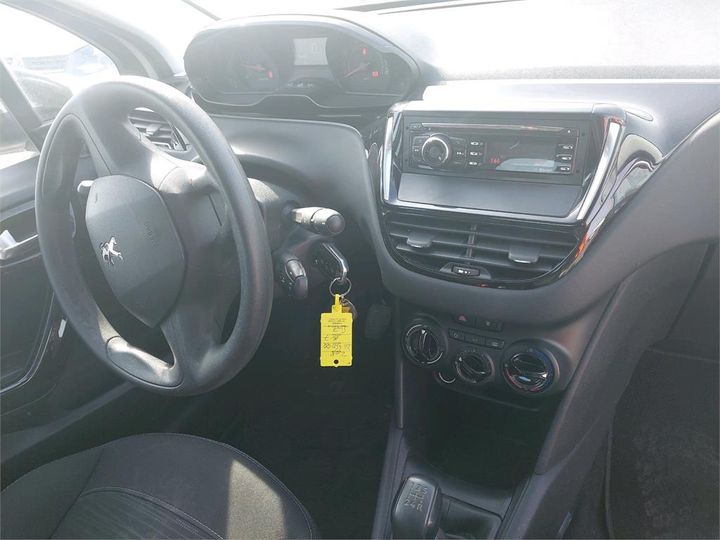 Photo 5 VIN: VF3CC8HR0ET165095 - PEUGEOT 208 AFFAIRE 