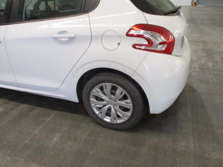 Photo 17 VIN: VF3CC8HR0EW033819 - PEUGEOT 208 5P AFFAIRE (2 SEATS) 