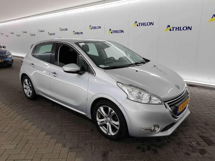 Photo 2 VIN: VF3CC9HPKET175522 - PEUGEOT 208 