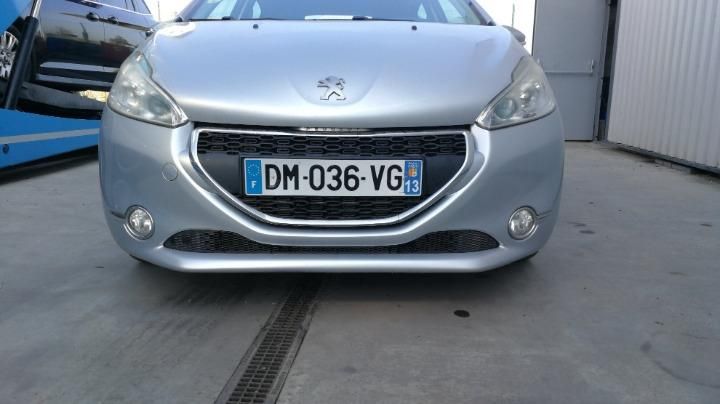 Photo 17 VIN: VF3CC9HPKET188313 - PEUGEOT 208 HATCHBACK 