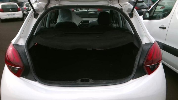 Photo 3 VIN: VF3CCBHW6FT140064 - PEUGEOT 208 5P AFFAIRE (2 SEATS) 