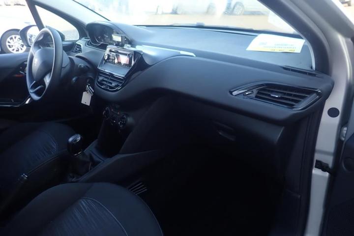 Photo 5 VIN: VF3CCBHW6FT178981 - PEUGEOT 208 5P AFFAIRE (2 SEATS) 