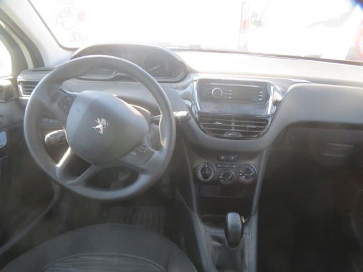 Photo 3 VIN: VF3CCBHW6FT186380 - PEUGEOT 208 