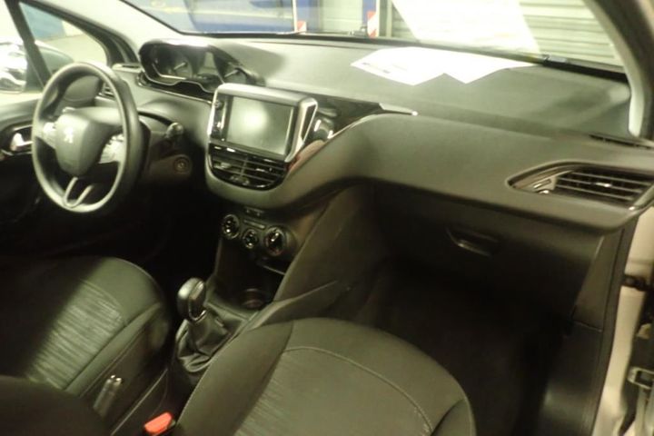 Photo 5 VIN: VF3CCBHW6GT041342 - PEUGEOT 208 5P AFFAIRE (2 SEATS) 