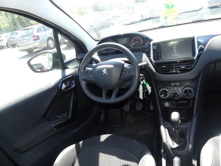 Photo 9 VIN: VF3CCBHW6GT186732 - PEUGEOT 208 HATCHBACK 