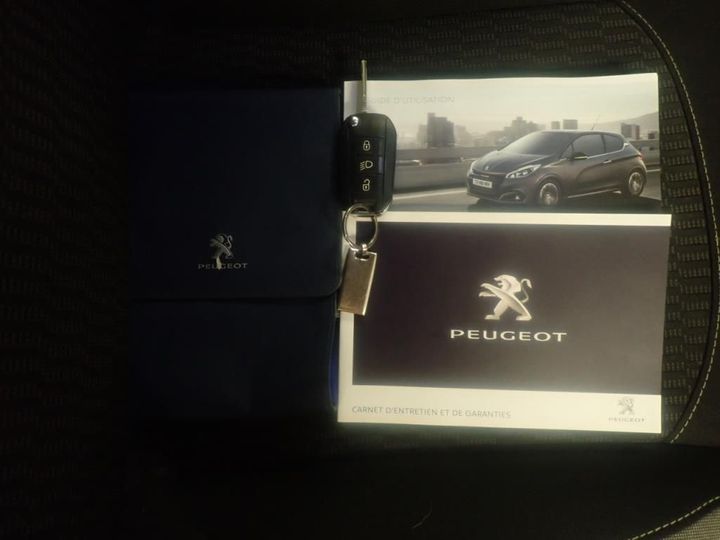 Photo 8 VIN: VF3CCBHW6GT189420 - PEUGEOT 208 