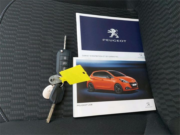 Photo 9 VIN: VF3CCBHW6GW008024 - PEUGEOT 208 BUSINESS R&#39 