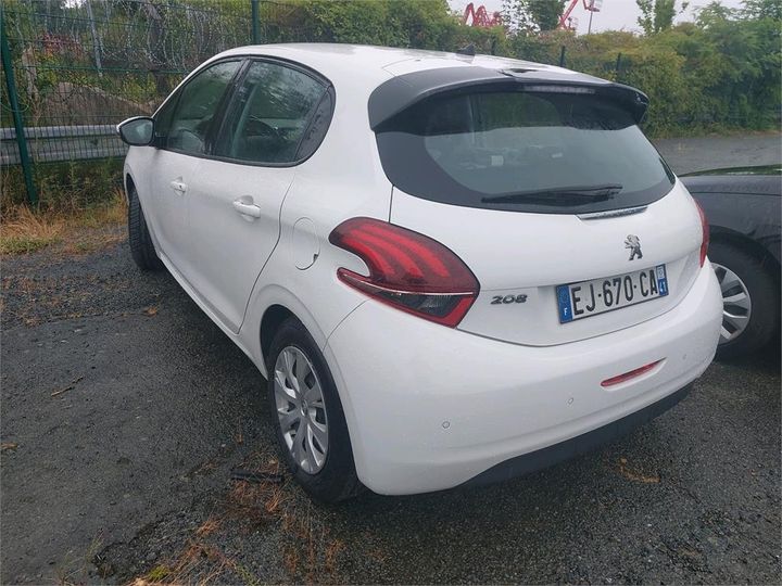 Photo 3 VIN: VF3CCBHW6GW038265 - PEUGEOT 208 BUSINESS R&#39 