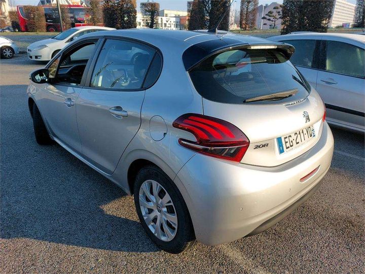 Photo 2 VIN: VF3CCBHW6GW044606 - PEUGEOT 208 