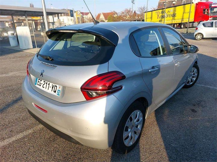 Photo 3 VIN: VF3CCBHW6GW044606 - PEUGEOT 208 