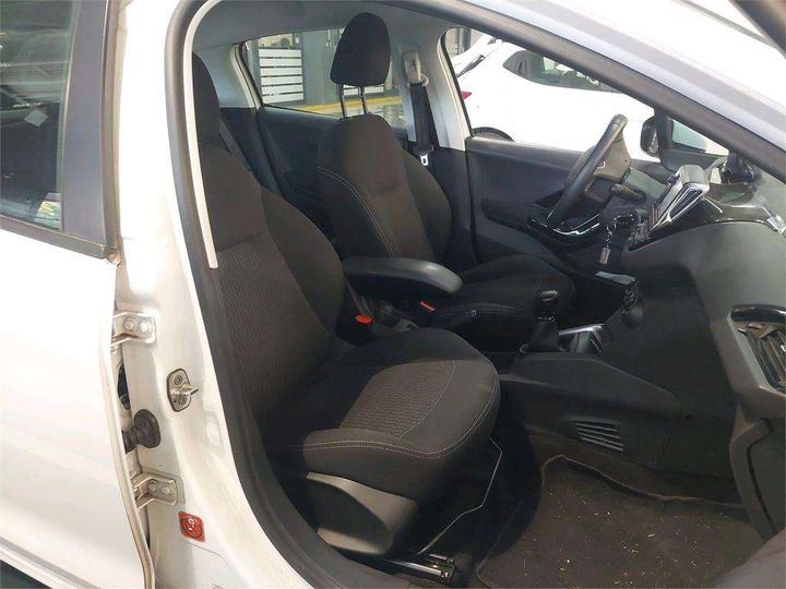 Photo 9 VIN: VF3CCBHW6GW048298 - PEUGEOT 208 