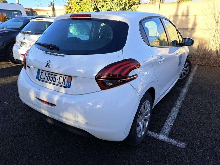 Photo 2 VIN: VF3CCBHW6GW055936 - PEUGEOT 208 