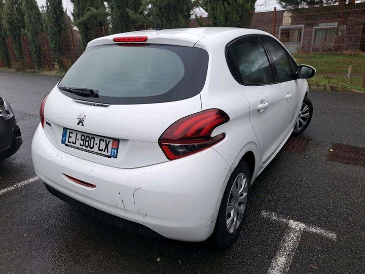 Photo 2 VIN: VF3CCBHW6GW055937 - PEUGEOT 208 