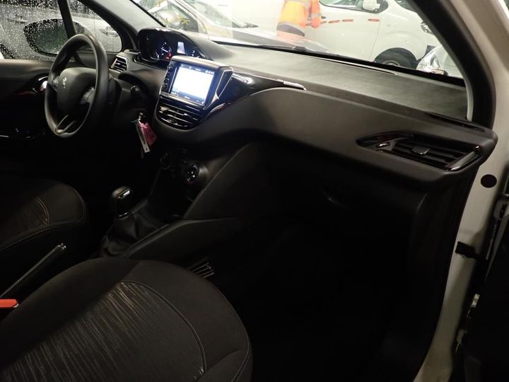 Photo 5 VIN: VF3CCBHW6HT014120 - PEUGEOT 208 5P AFFAIRE (2 SEATS) 