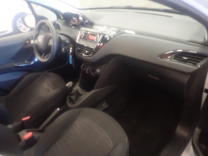 Photo 5 VIN: VF3CCBHW6HT029815 - PEUGEOT 208 5P AFFAIRE (2 SEATS) 