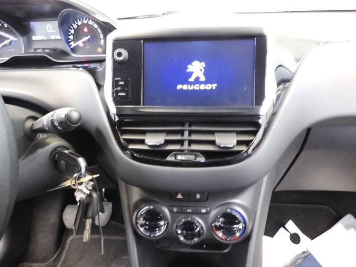 Photo 11 VIN: VF3CCBHW6HW005777 - PEUGEOT 208 