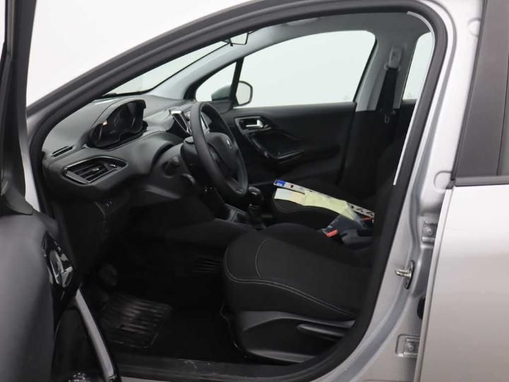 Photo 3 VIN: VF3CCBHW6HW018451 - PEUGEOT 208 &#3911 