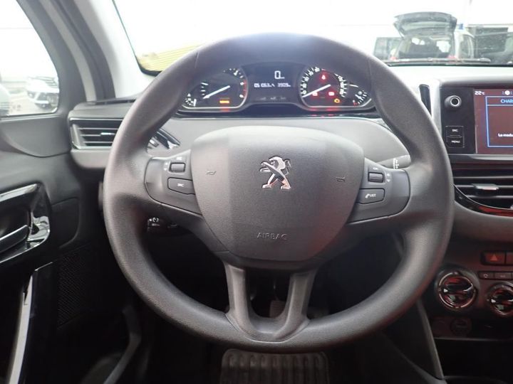 Photo 9 VIN: VF3CCBHW6HW063117 - PEUGEOT 208 AFFAIRE 