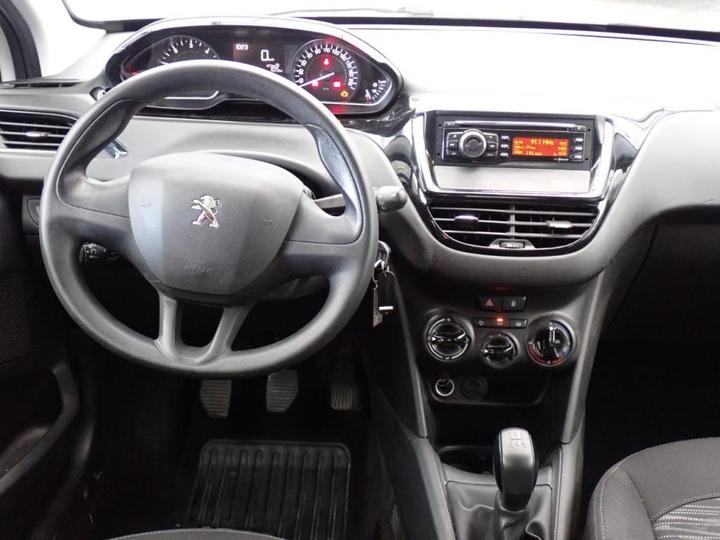 Photo 6 VIN: VF3CCBHW6HW109355 - PEUGEOT 208 5P AFFAIRE (2 SEATS) 