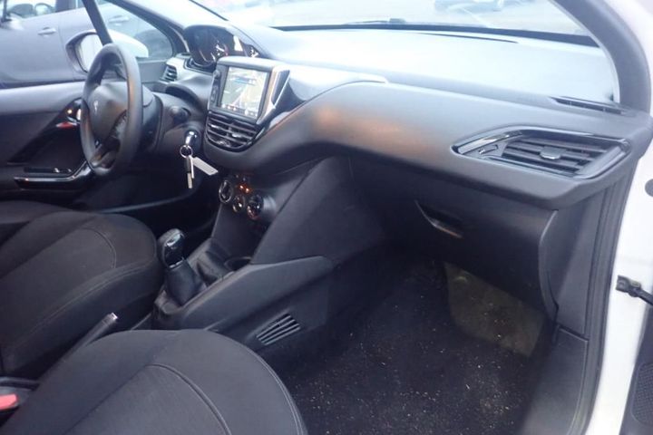 Photo 5 VIN: VF3CCBHW6HW113389 - PEUGEOT 208 5P AFFAIRE (2 SEATS) 