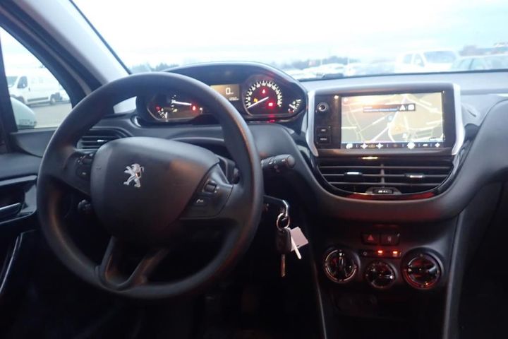 Photo 7 VIN: VF3CCBHW6HW113389 - PEUGEOT 208 5P AFFAIRE (2 SEATS) 