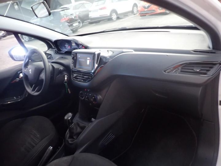 Photo 5 VIN: VF3CCBHW6HW116481 - PEUGEOT 208 5P AFFAIRE (2 SEATS) 