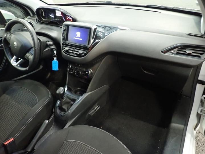 Photo 6 VIN: VF3CCBHW6HW121677 - PEUGEOT 208 5P AFFAIRE (2 SEATS) 