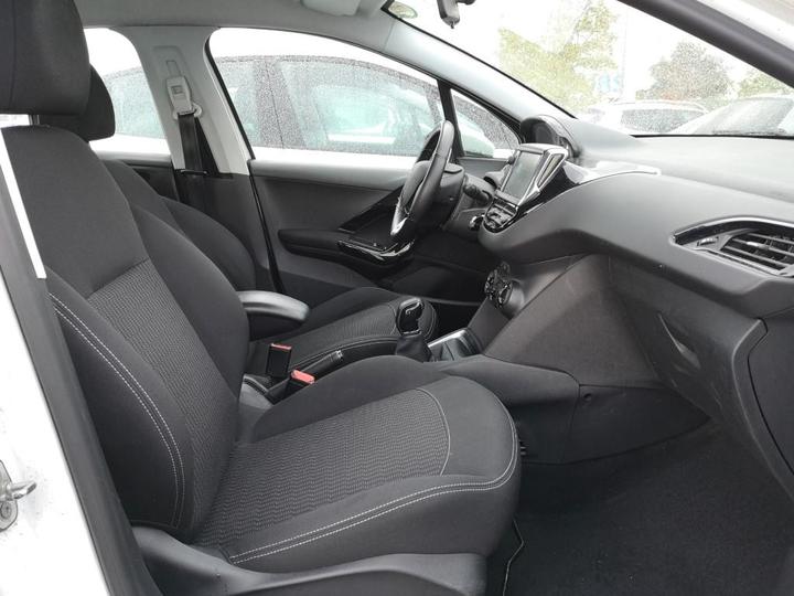 Photo 6 VIN: VF3CCBHW6HW164670 - PEUGEOT 208 BUSINESS R&#39 