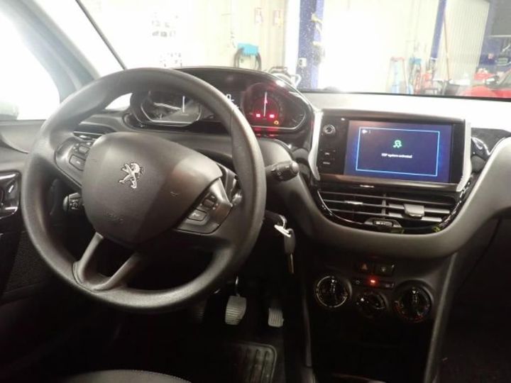 Photo 24 VIN: VF3CCBHW6HW172138 - PEUGEOT 208 AFFAIRE 