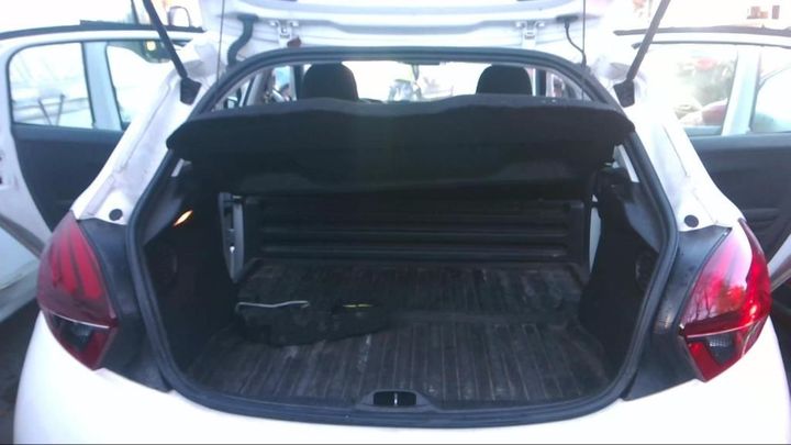 Photo 3 VIN: VF3CCBHW6HW178609 - PEUGEOT 208 5P AFFAIRE (2 SEATS) 