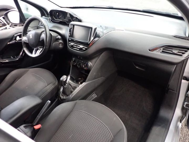 Photo 5 VIN: VF3CCBHW6HW189427 - PEUGEOT 208 5P AFFAIRE (2 SEATS) 