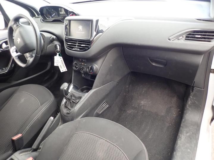 Photo 5 VIN: VF3CCBHW6JT057368 - PEUGEOT 208 5P 